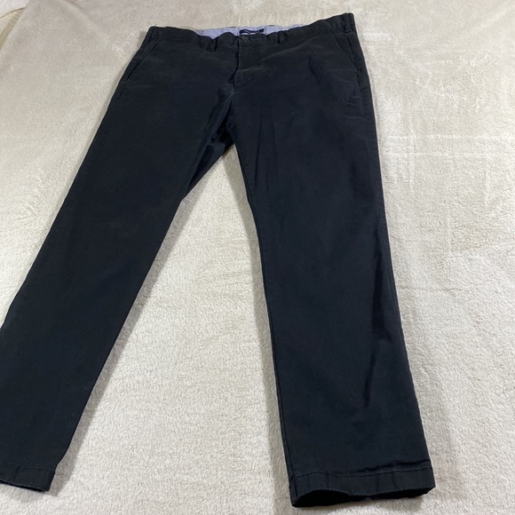 Black Tommy Hilfiger Chino Pants - 40x34 - Picture 2 of 7